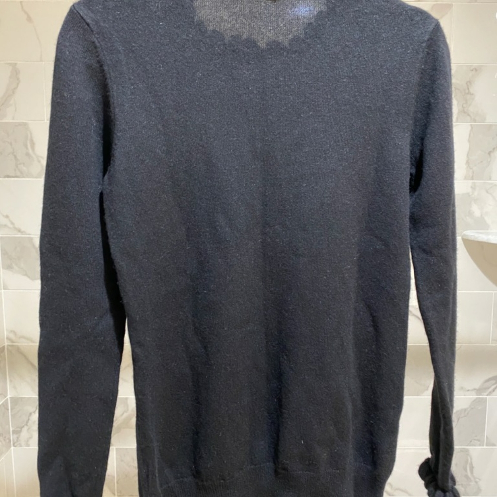 Sweater - Picture 2 of 3